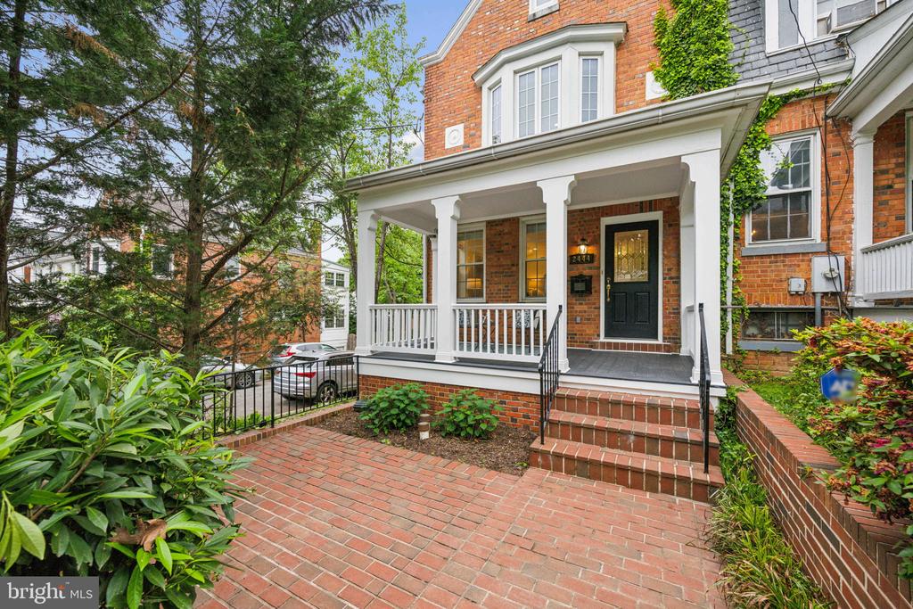 2444 TUNLAW ROAD NW
