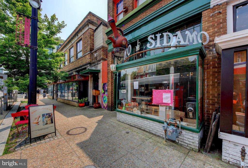 644 5TH STREET NE