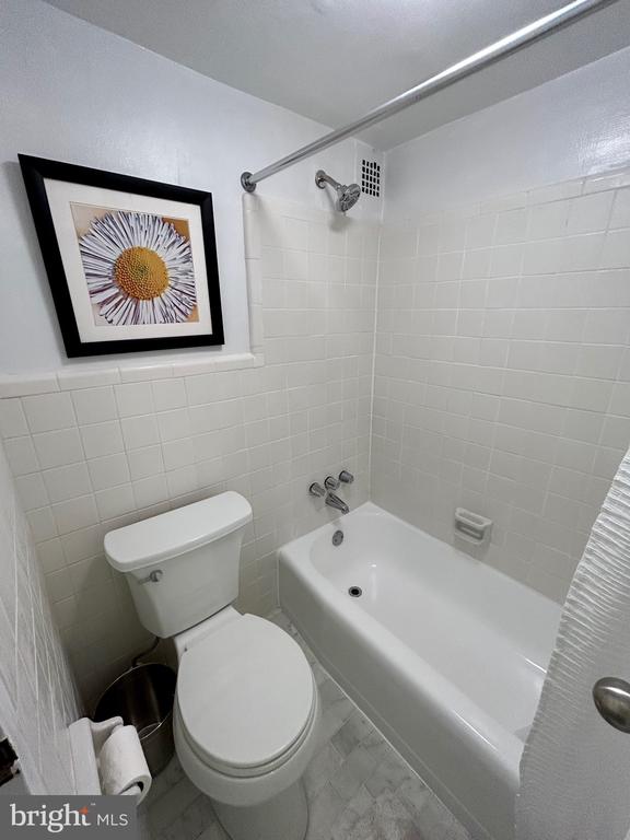 2800 WISCONSIN AVENUE NW Unit: 801