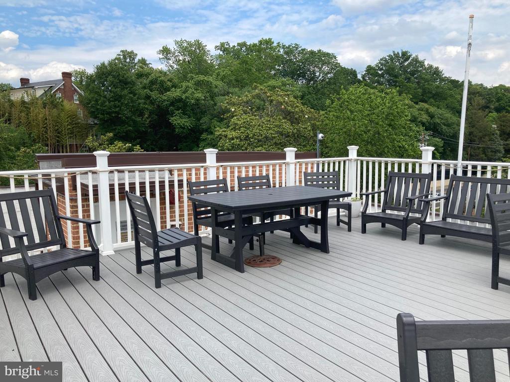 3900 TUNLAW ROAD NW Unit: 419