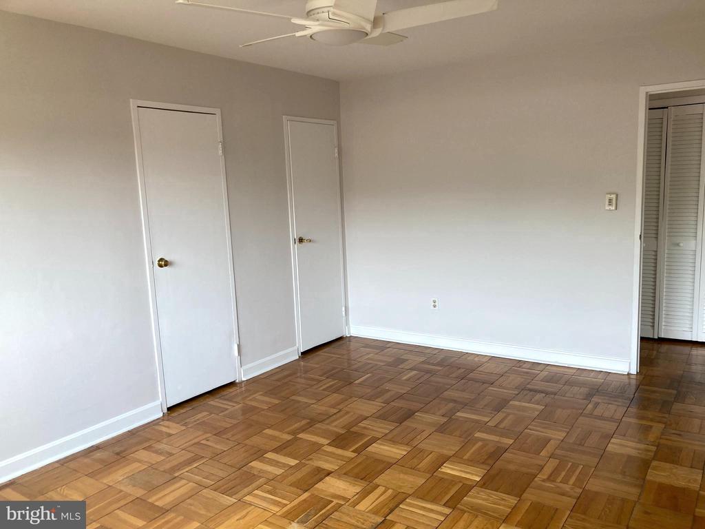 3900 TUNLAW ROAD NW Unit: 419