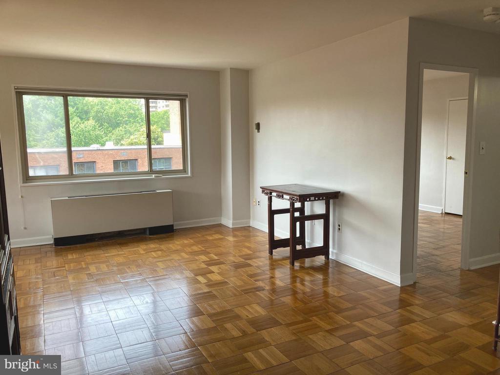 3900 TUNLAW ROAD NW Unit: 419