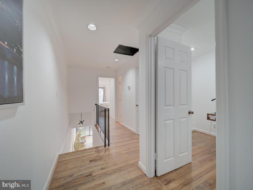 1715 15TH STREET NW Unit: 23