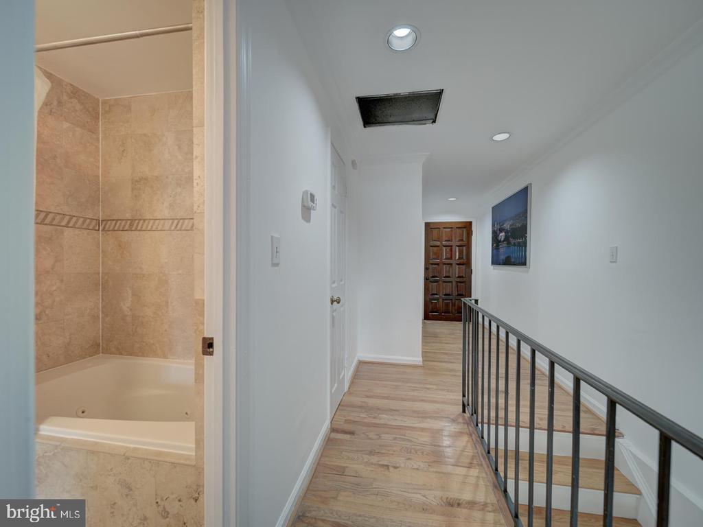 1715 15TH STREET NW Unit: 23