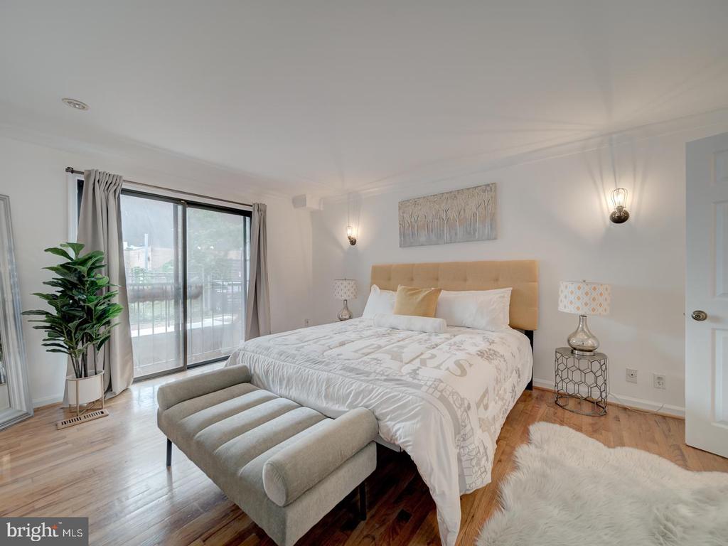 1715 15TH STREET NW Unit: 23