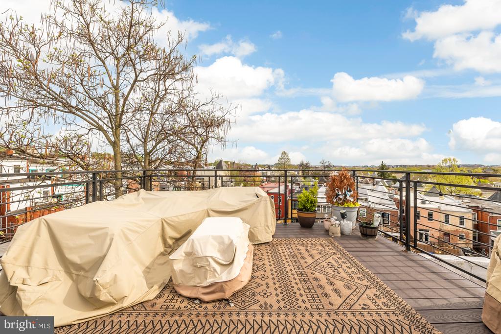 122 BRYANT STREET NW Unit: 2