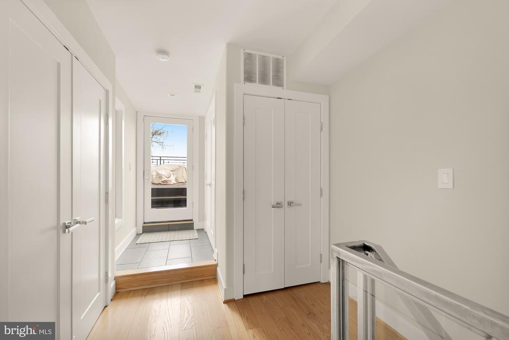122 BRYANT STREET NW Unit: 2