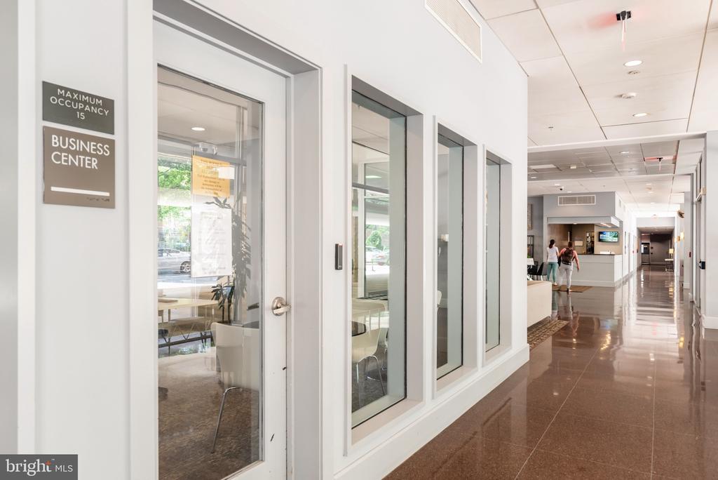 355 I STREET SW Unit: 125