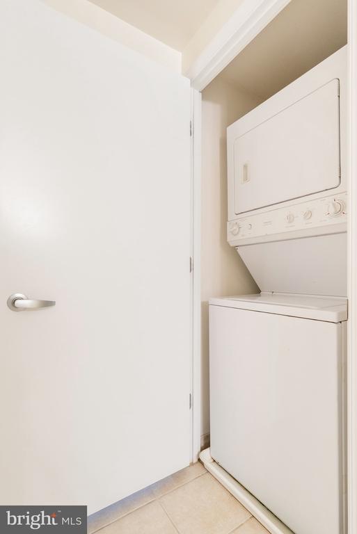 355 I STREET SW Unit: 125
