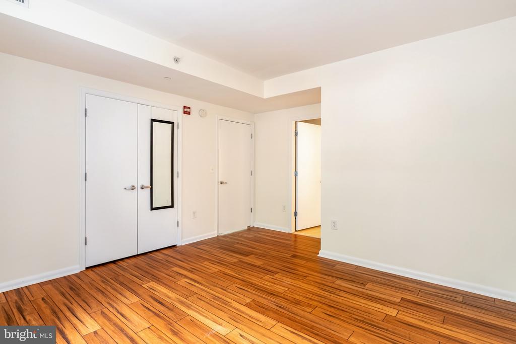 355 I STREET SW Unit: 125