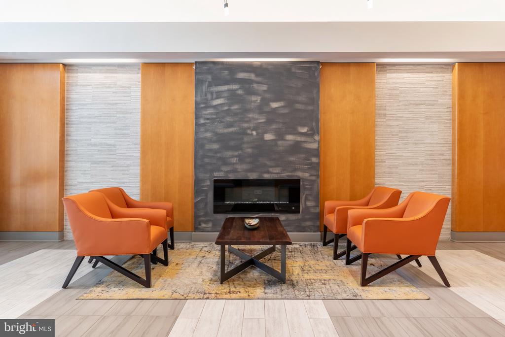355 I STREET SW Unit: 125