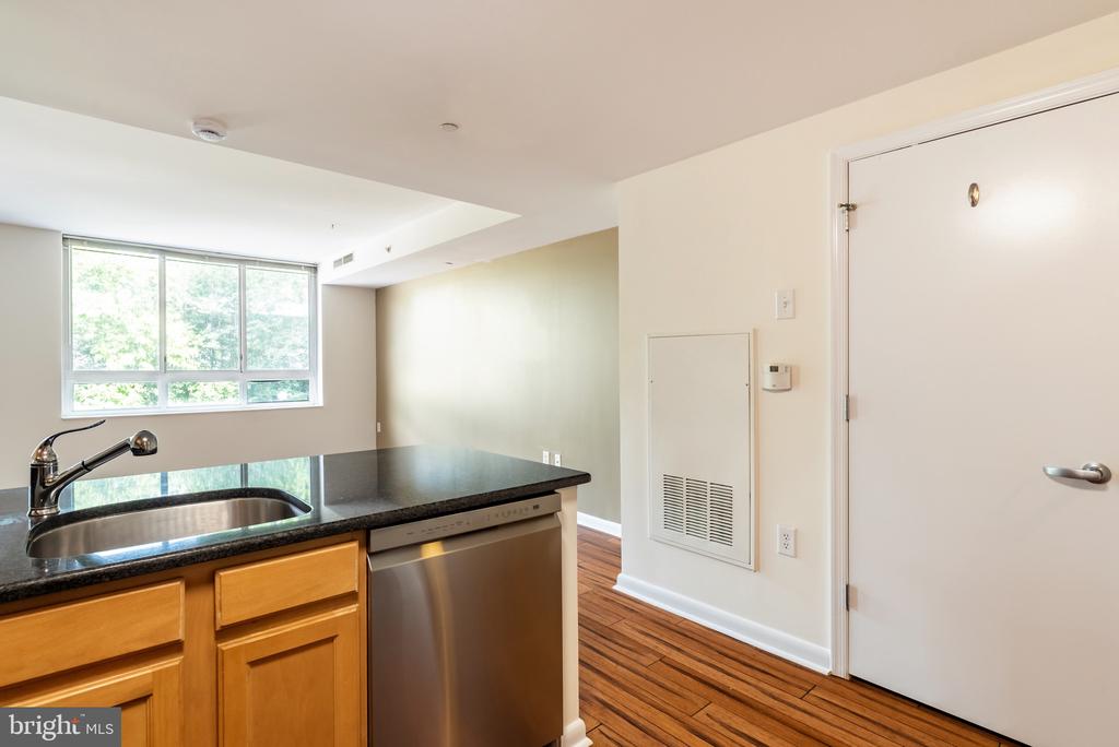 355 I STREET SW Unit: 125