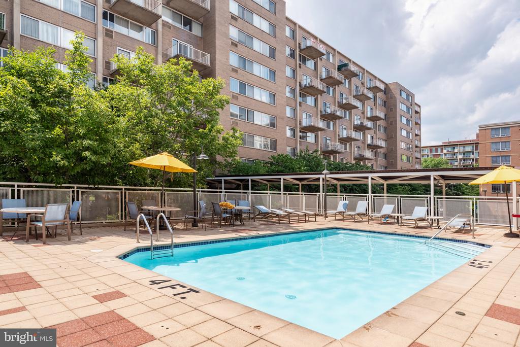 355 I STREET SW Unit: 125