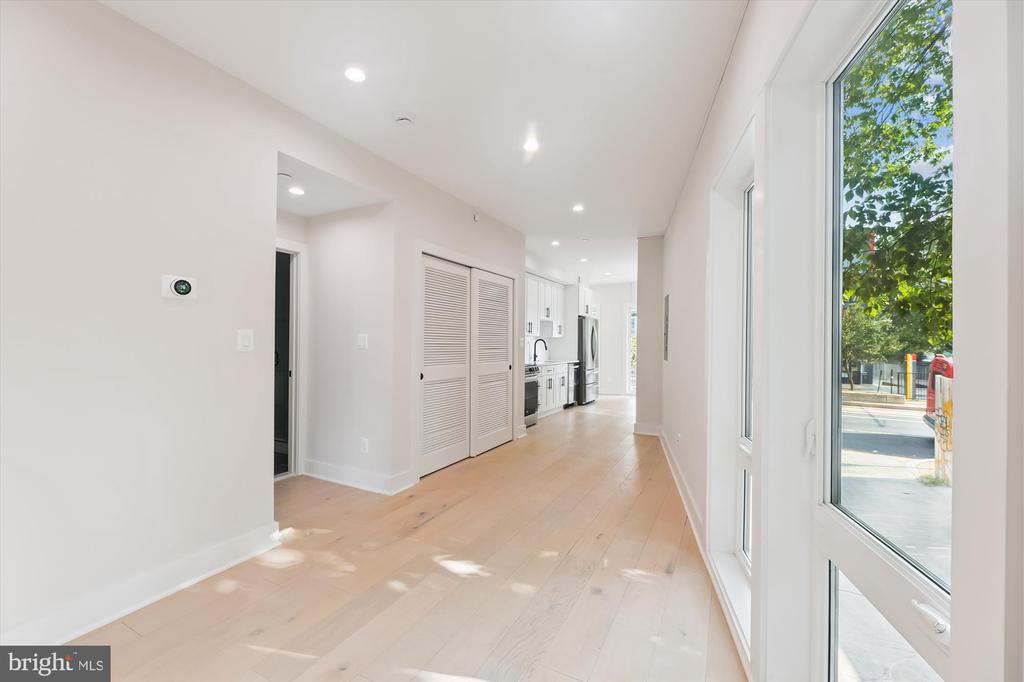 1910 BENNING ROAD NE Unit: 2