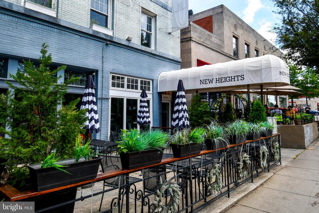 2501 CALVERT STREET NW Unit: 605