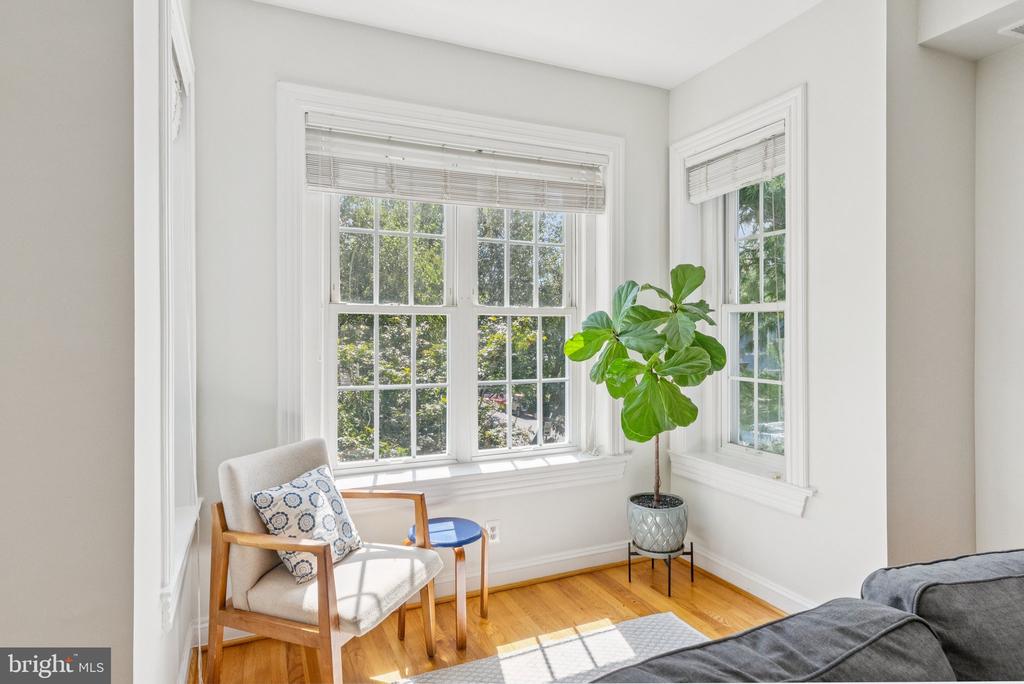 1633 NEWTON STREET NW Unit: 3