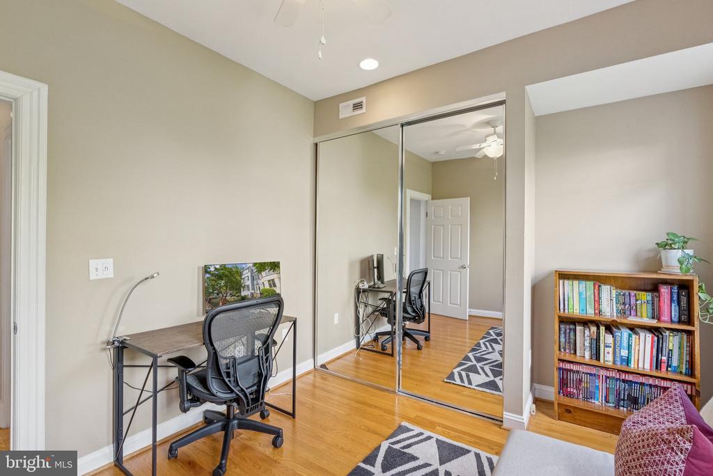 1633 NEWTON STREET NW Unit: 3