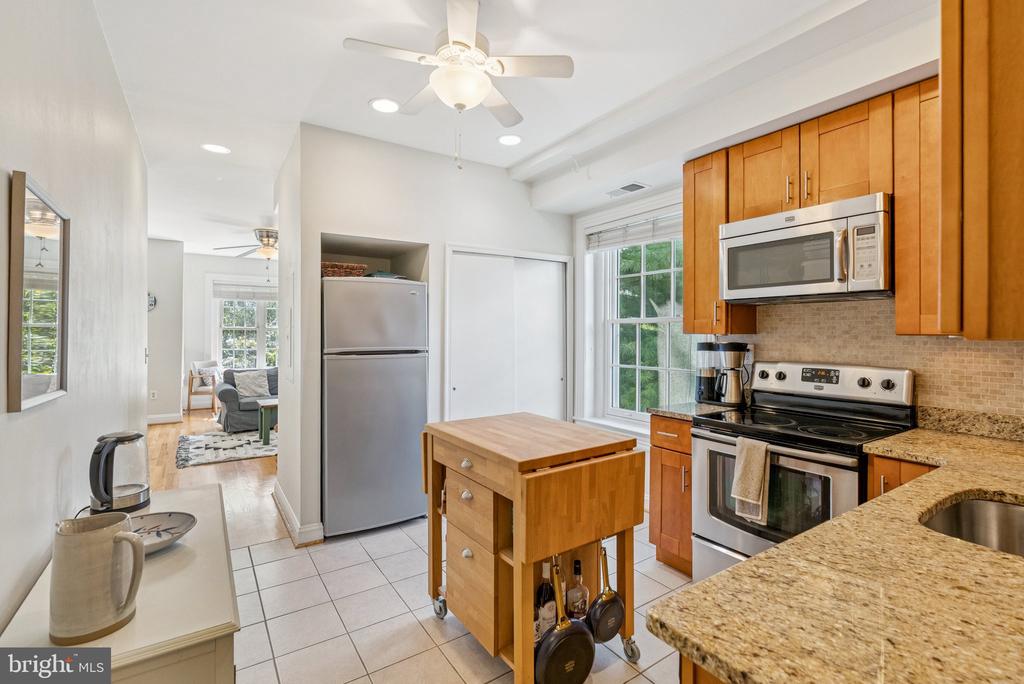 1633 NEWTON STREET NW Unit: 3
