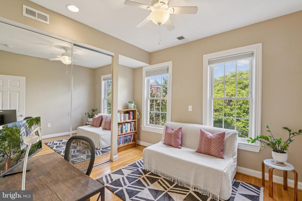 1633 NEWTON STREET NW Unit: 3