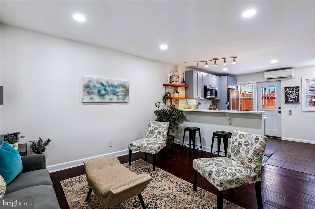 2018 E STREET NE
