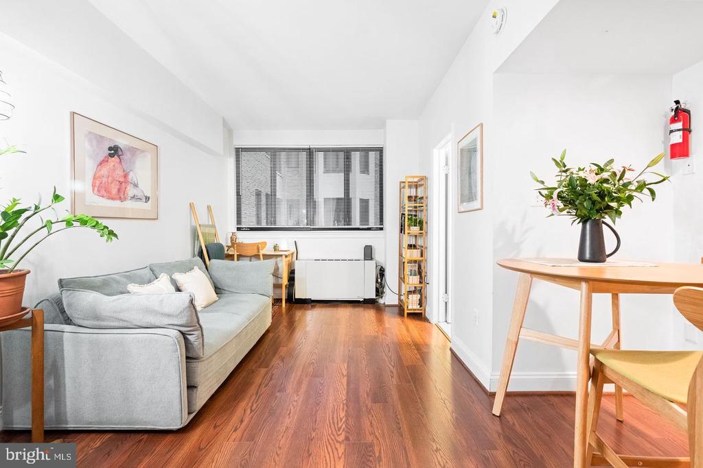 1701 16TH STREET NW Unit: 204
