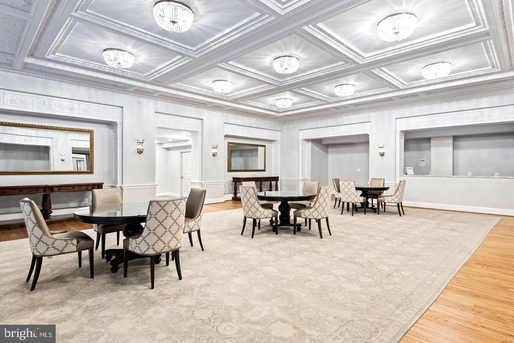 1701 16TH STREET NW Unit: 204