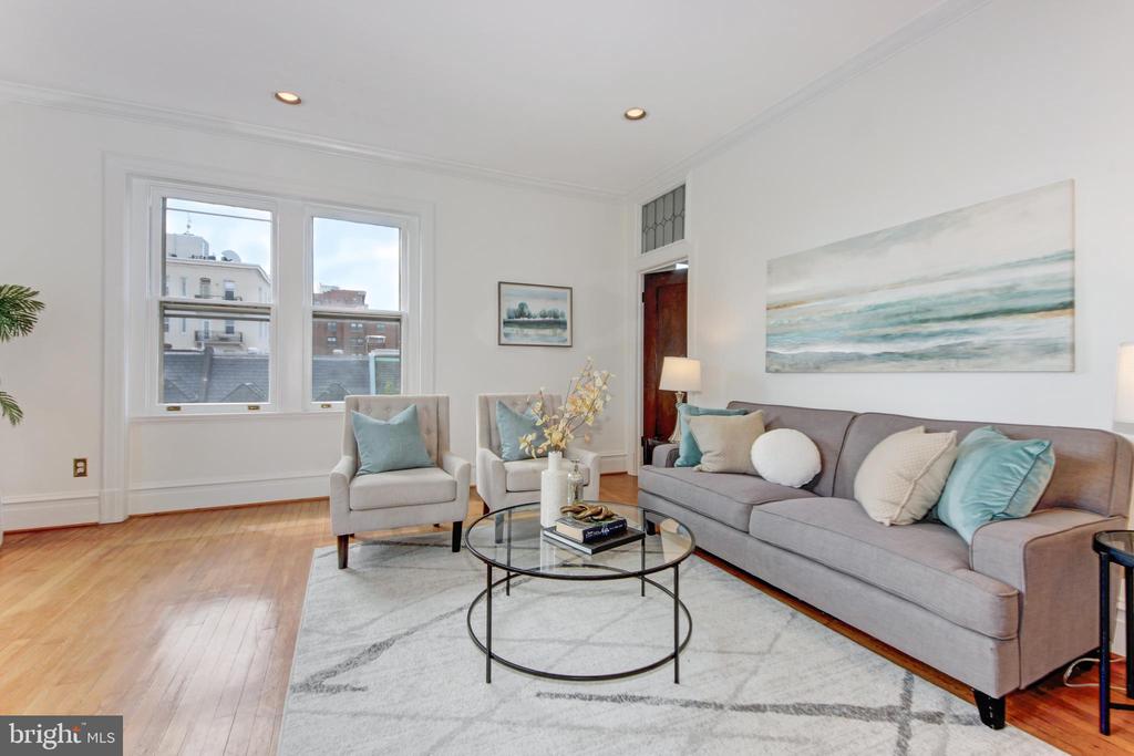 1725 17TH STREET NW Unit: 416