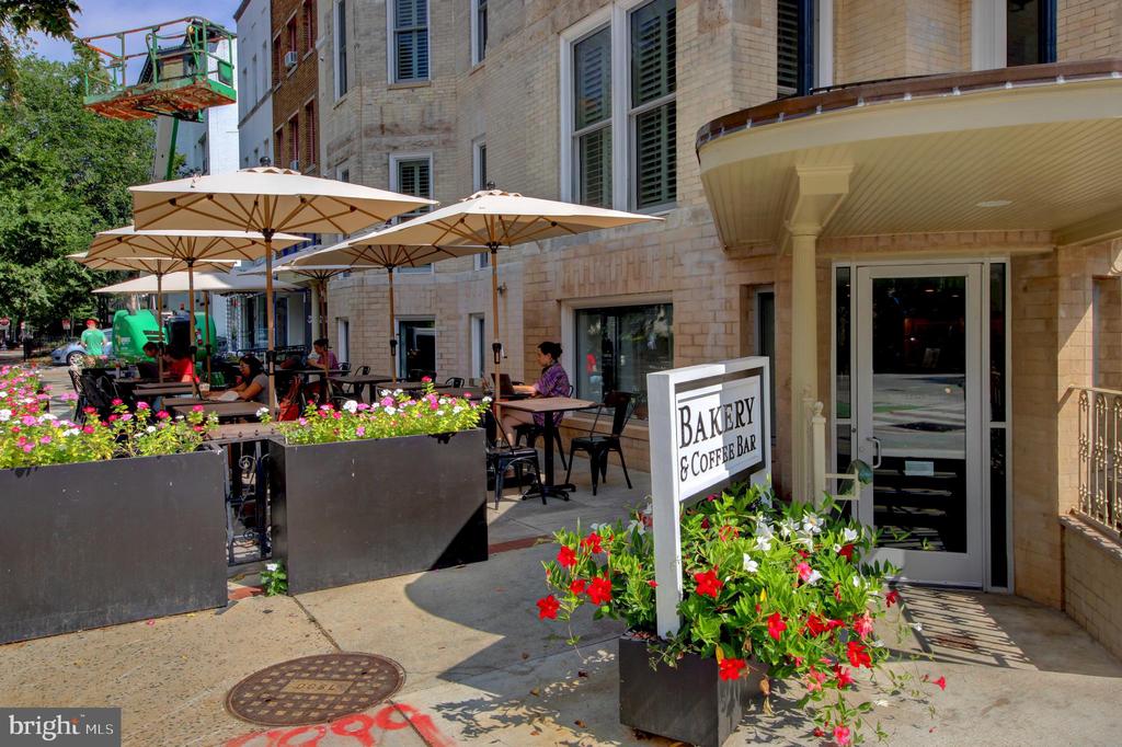 1725 17TH STREET NW Unit: 416