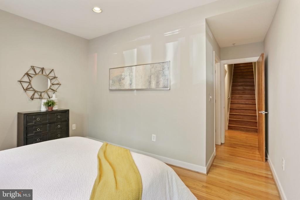 2363 CHAMPLAIN STREET NW Unit: 1