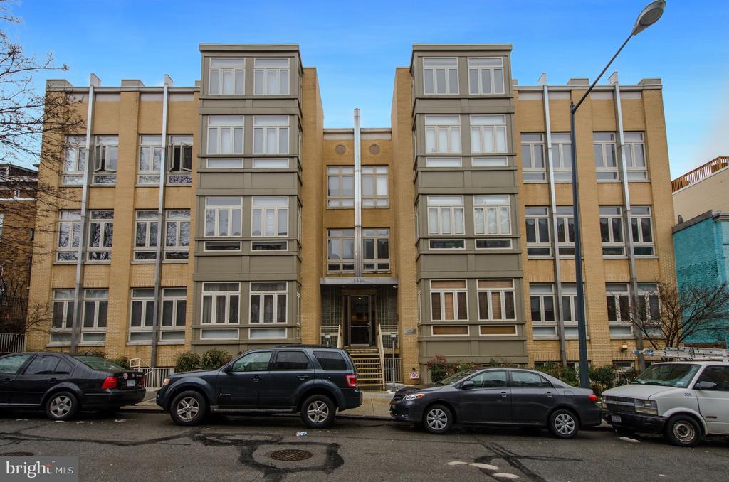 2363 CHAMPLAIN STREET NW Unit: 1