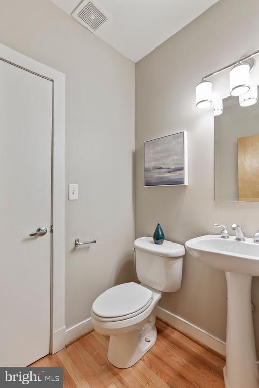 2363 CHAMPLAIN STREET NW Unit: 1