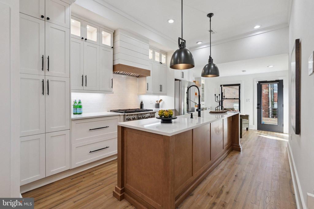 1828 NORTH CAPITOL STREET NW