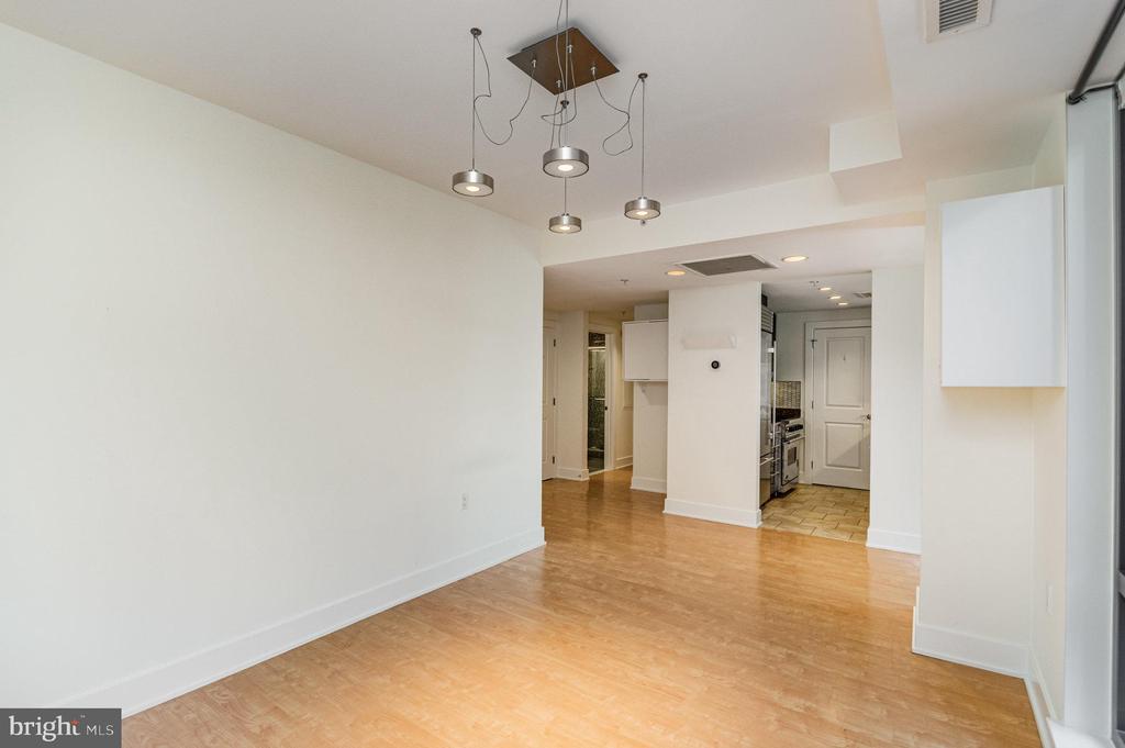 1450 CHURCH STREET NW Unit: 203