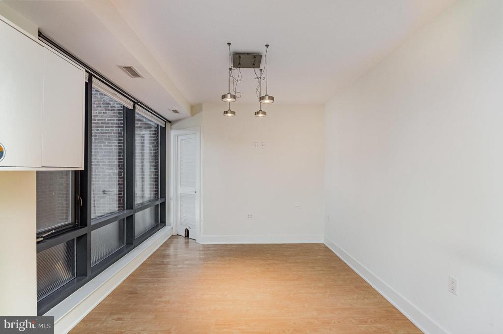 1450 CHURCH STREET NW Unit: 203