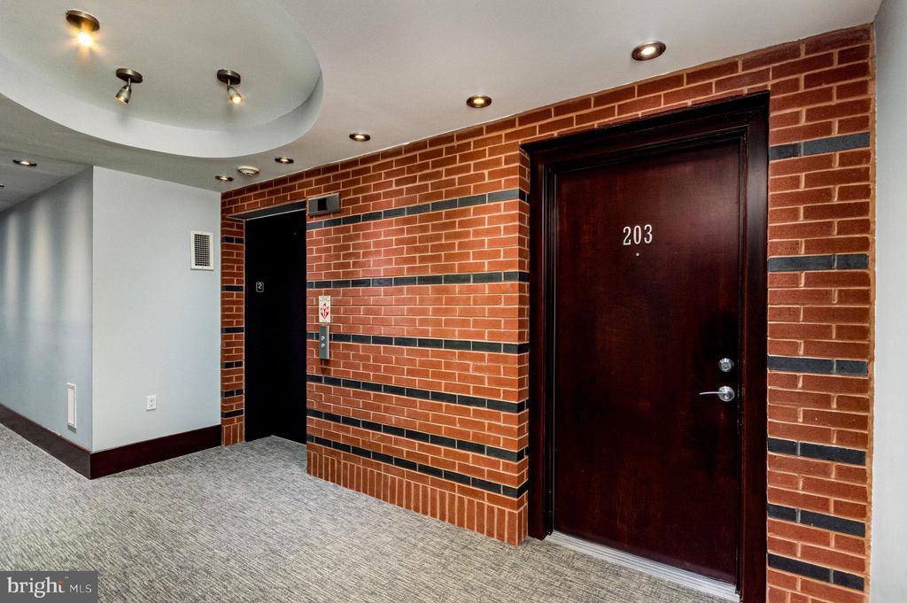 1450 CHURCH STREET NW Unit: 203
