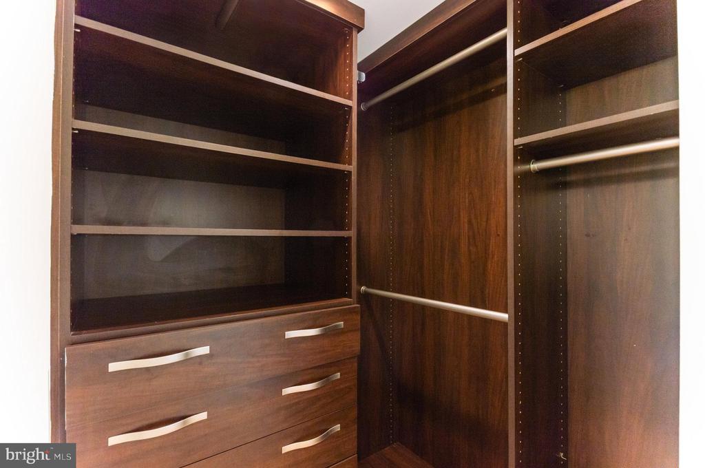 1450 CHURCH STREET NW Unit: 203