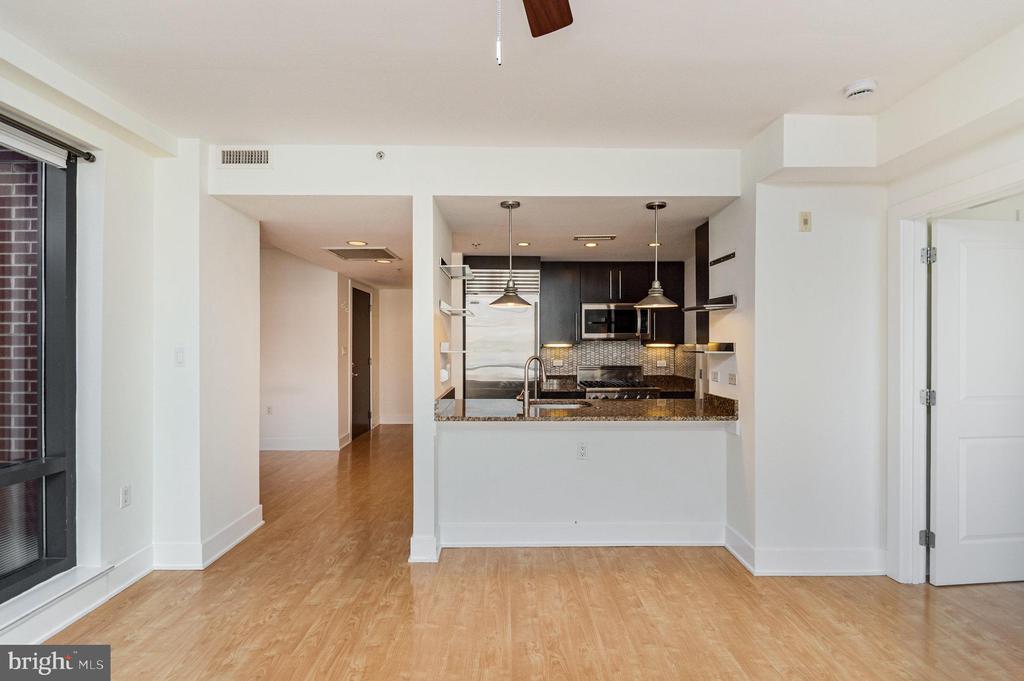 1450 CHURCH STREET NW Unit: 203