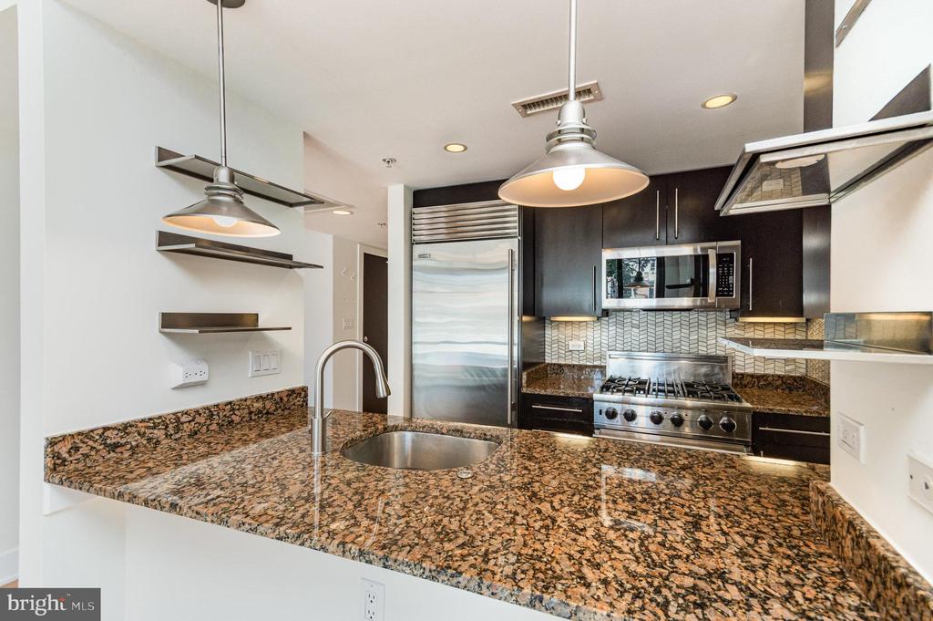 1450 CHURCH STREET NW Unit: 203