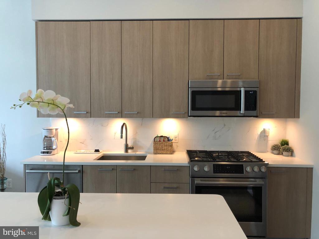 525 WATER STREET SW Unit: 308