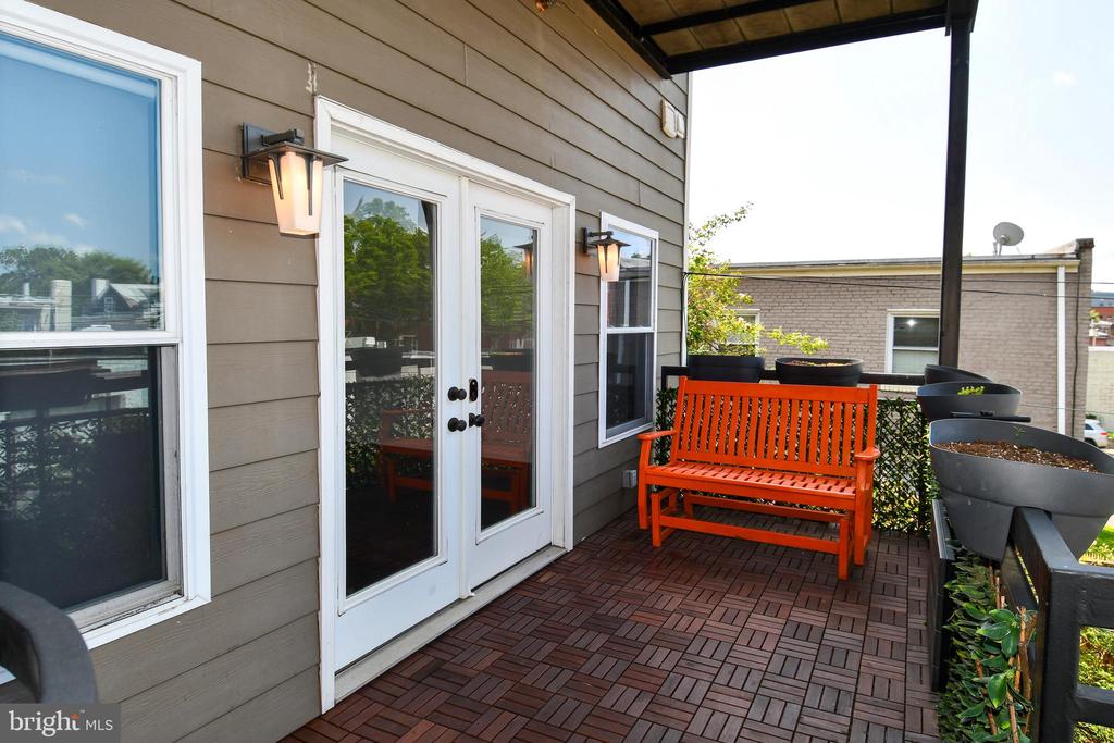 719 12TH STREET SE Unit: 3