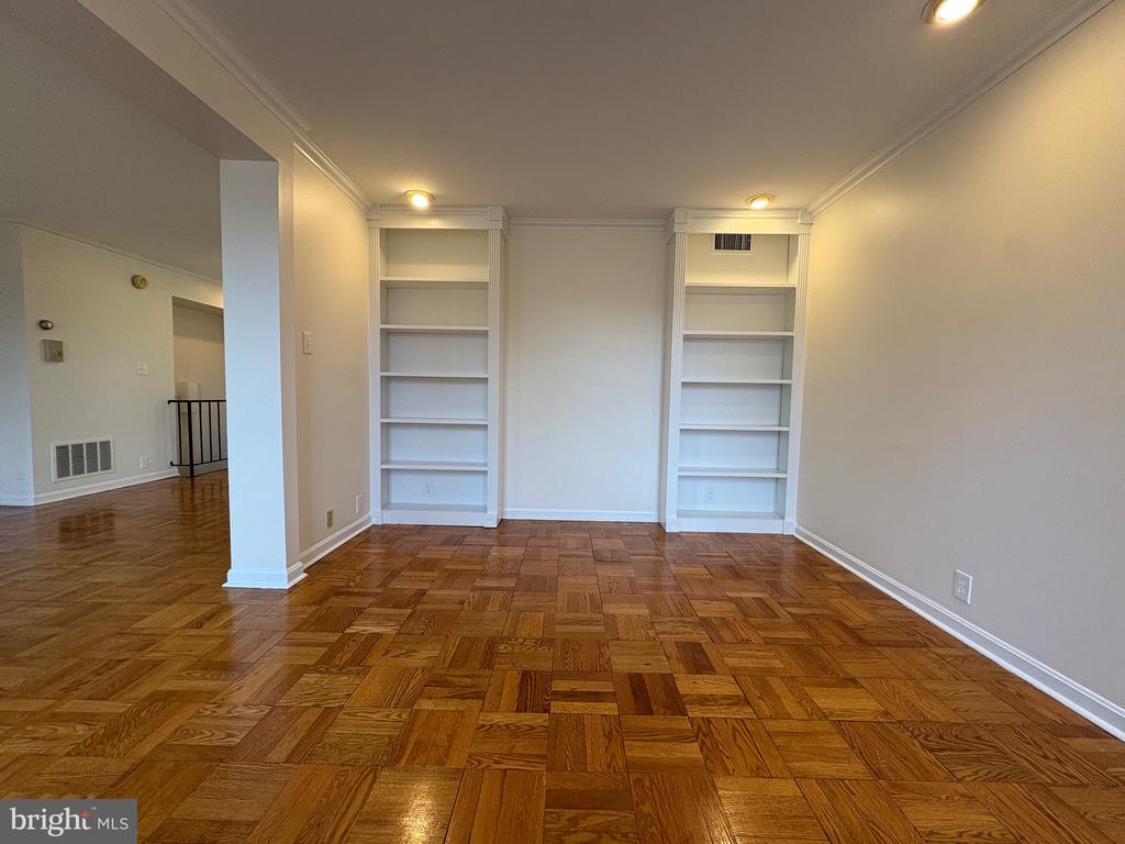 3620 38TH STREET NW Unit: B260