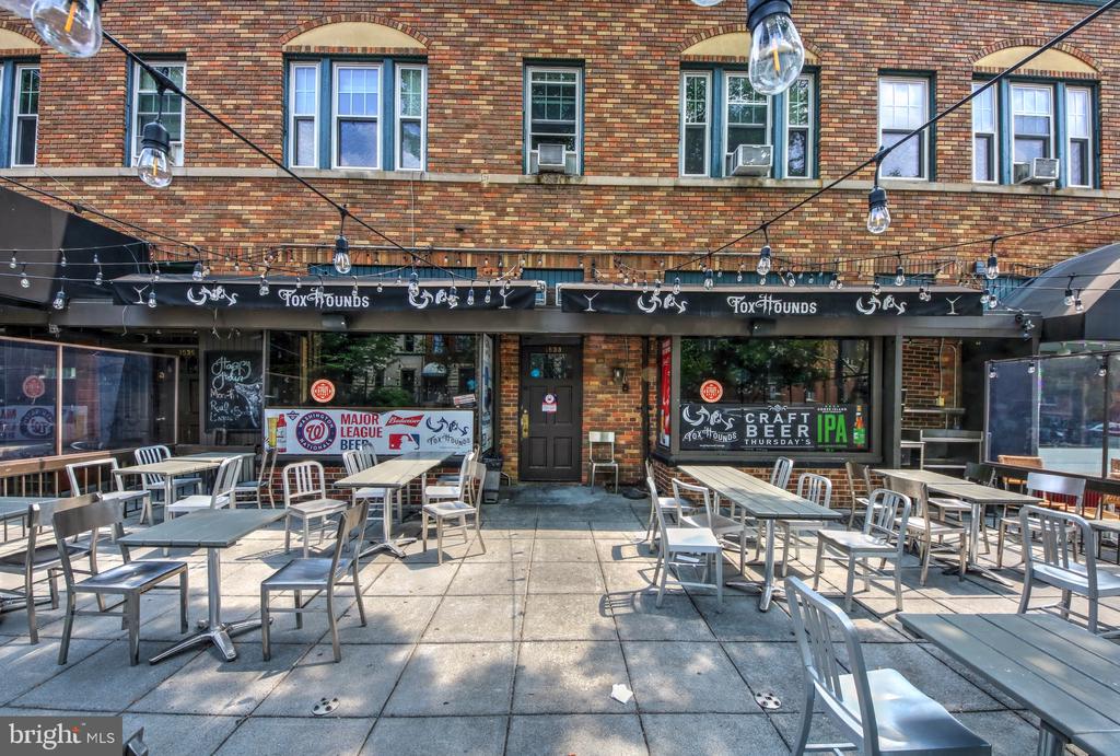 1526 17TH STREET NW Unit: 207