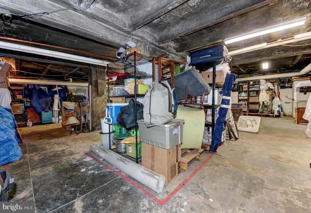 1526 17TH STREET NW Unit: 207