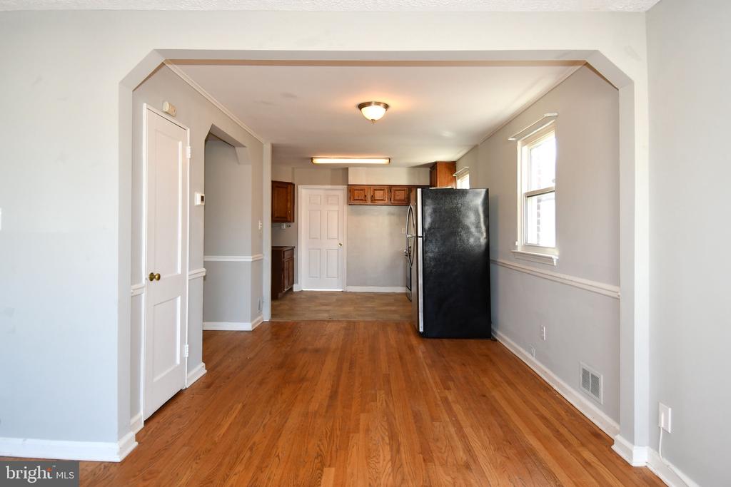813 JEFFERSON STREET NE