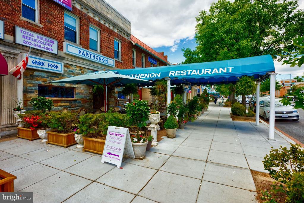 5402 CONNECTICUT AVENUE NW Unit: 202