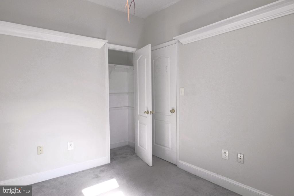 128 THOMAS STREET NW Unit: A