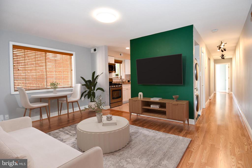 718 PARK ROAD NW Unit: 4