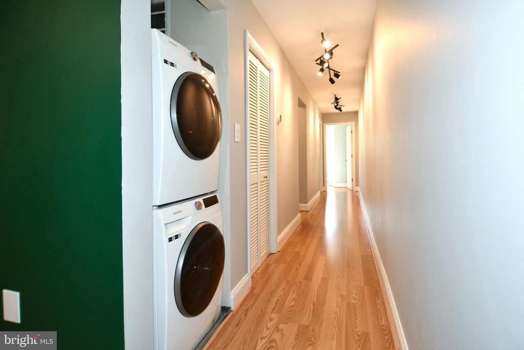 718 PARK ROAD NW Unit: 4