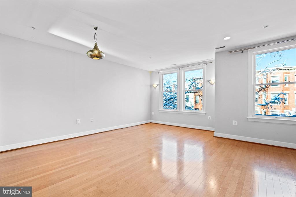 1350 MONROE STREET NW Unit: B
