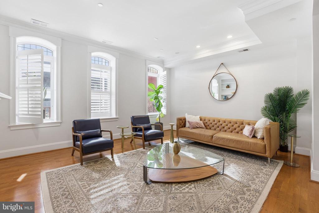 1830 JEFFERSON PLACE NW Unit: 11